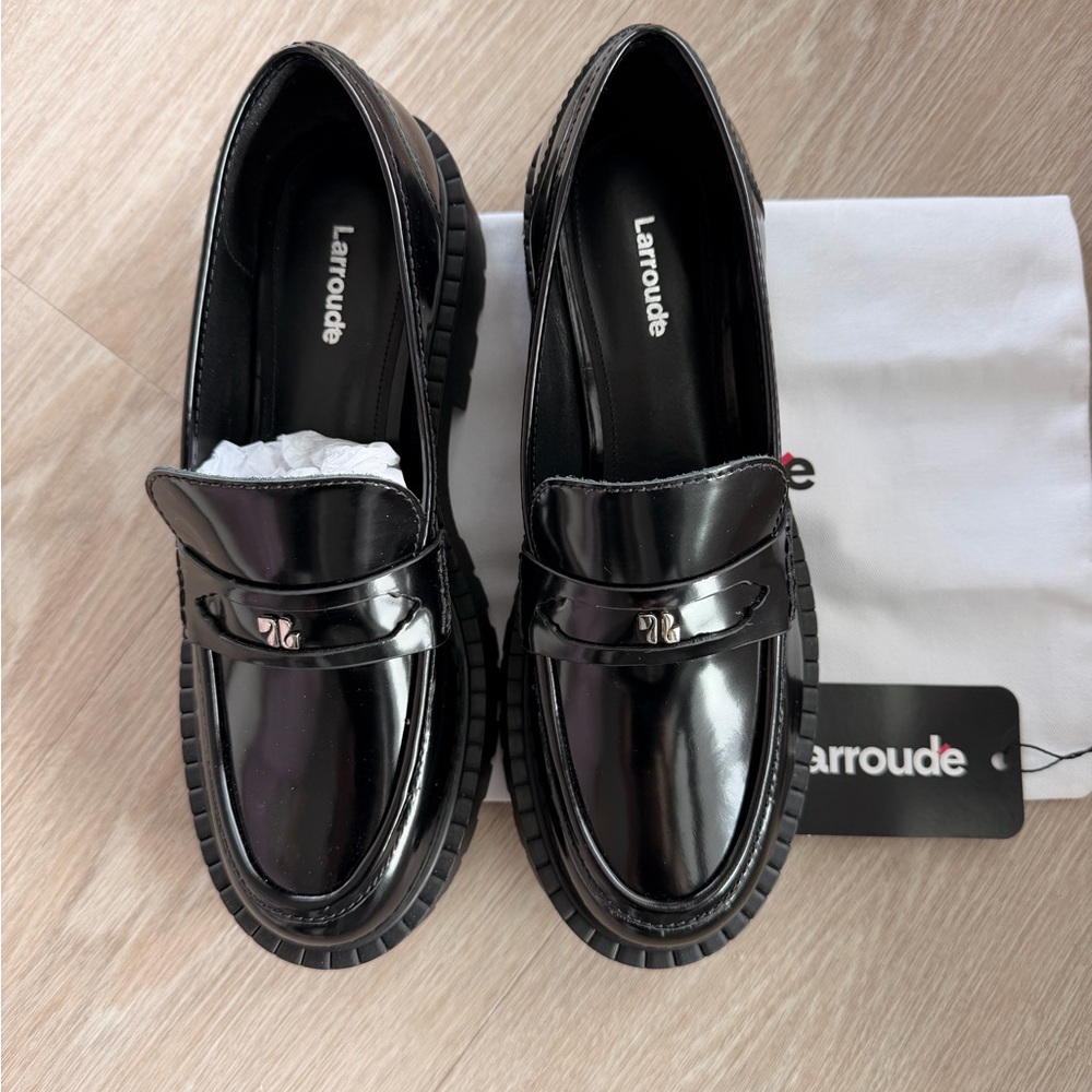 Larroude Black Textured Sole Flats